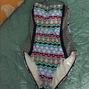 Bathing Suit - Old Navy - 1 Piece - Small